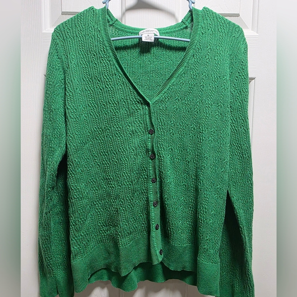 Liz Claiborne Green Cable Knit Sweater